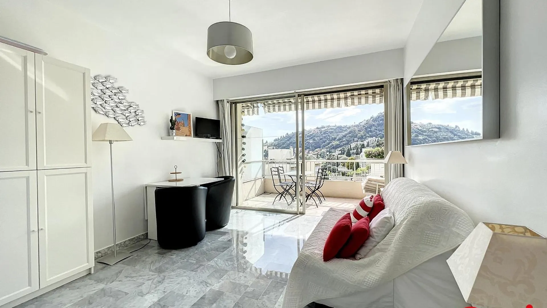 Appartement Tranquille Avec Piscine Et Wifi A Menton - Fr-1-647-37 아파트
